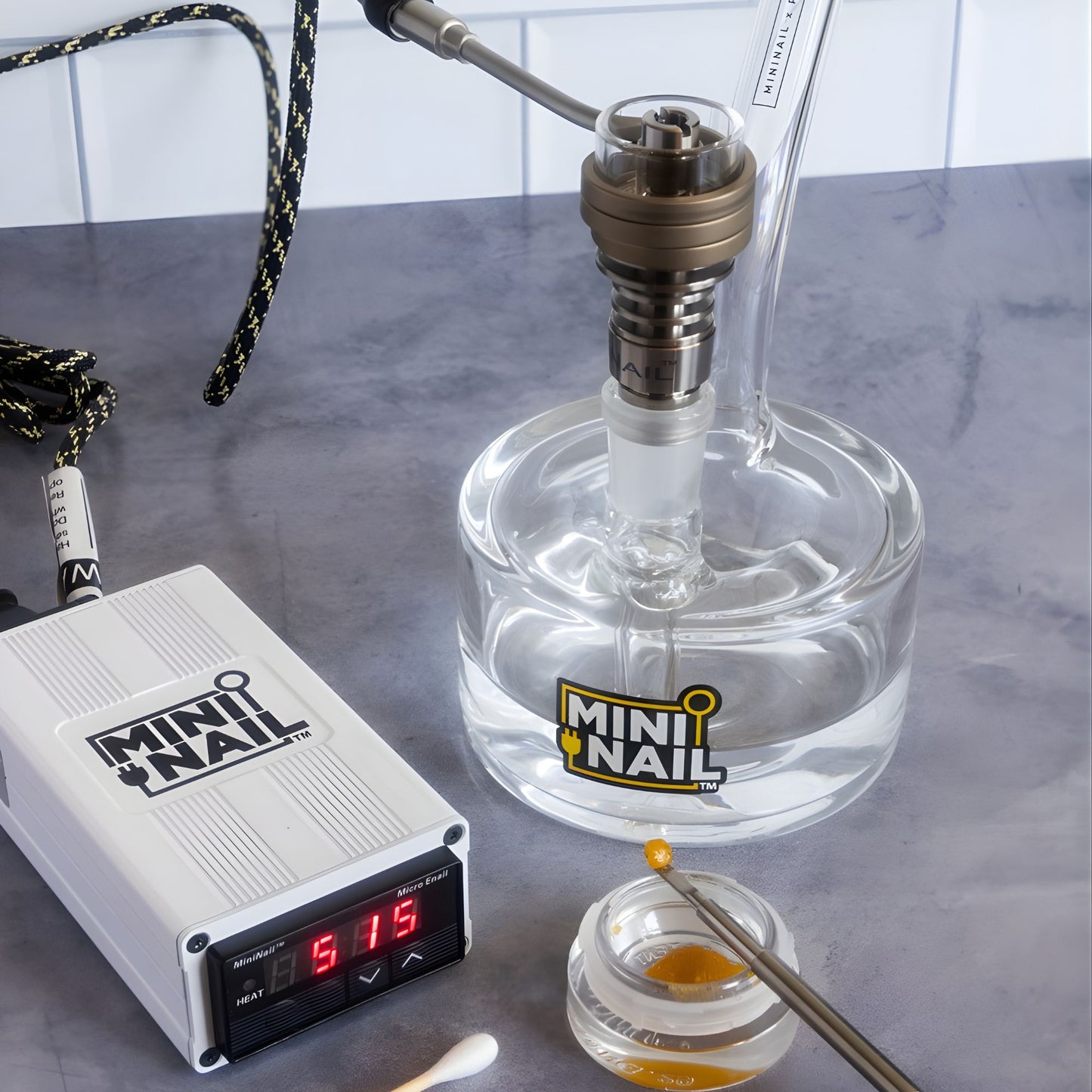 Glass Puck Rig