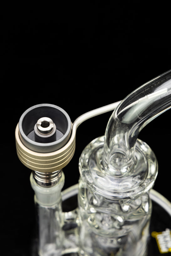 Silicon Carbide Dish on MiniNail Dab Rig