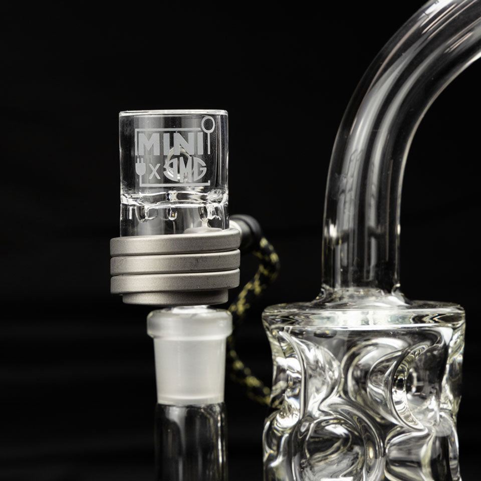 MiniNail x BlackMarketGlass Globstopper Quartz Banger Dab Station
