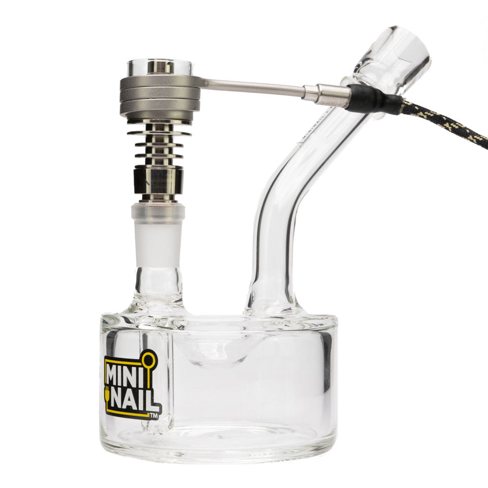 MiniNail Puck Rig Pur Glass Rig with Quartz Hybrid Nail and Coil