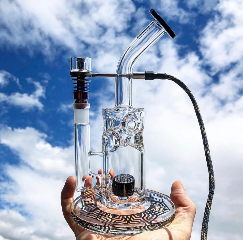 Swiss Bong Honeycomb e nail Dab Rig Black MiniNail and PURR Clouds